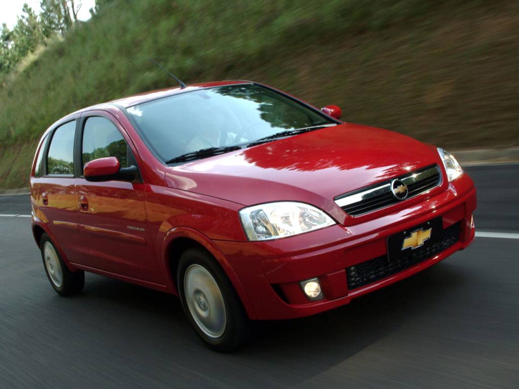 Chevrolet Corsa (1) Chevrolet Corsa