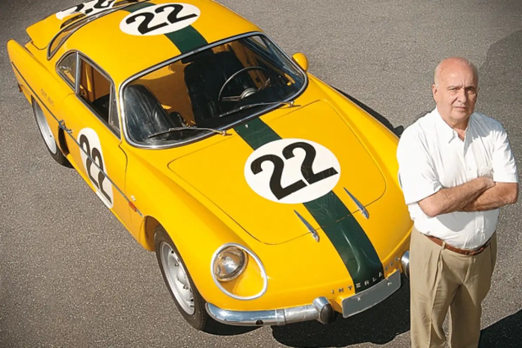 Morre Bird Clemente, primeiro piloto profissional do Brasil, aos 85 anos