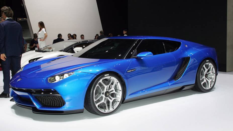 Lamborghini Asterion | <a href="https://gutenberg.quatrorodas.abril.com.br/noticias/saloes/paris-2014/lamborghini-asterion-concept-revelado-oficialmente-803466.shtml" rel="migration">Leia mais</a> | <a href="https://gutenberg.quatrorodas.abril.com.br/galerias/saloes/paris/2014/direto-salao-pa" rel="migration"></a>