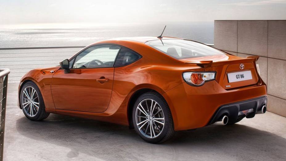 A Toyota garante que o GT 86 será um legítimo esportivo | <a href="https://gutenberg.quatrorodas.abril.com.br/noticias/toyota-mostra-detalhes-gt-86-308379_p.shtml" rel="migration">Leia mais</a>