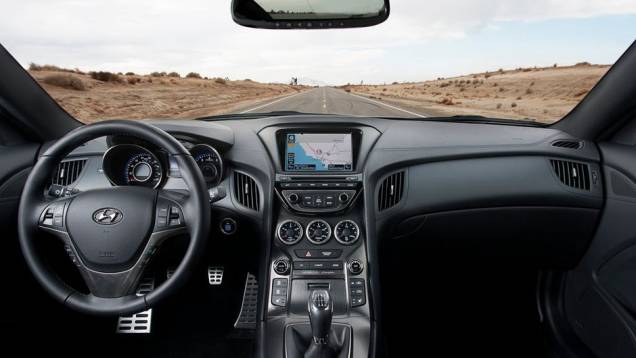 Interior conta com materias de alta qualidade Interior conta com materias de alta qualidade