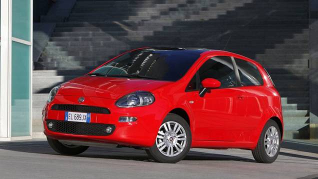 Há, ainda, a opção de motor 1.3 MultiJet a diesel Há, ainda, a opção de motor 1.3 MultiJet a diesel