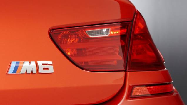 A divisão Motorsport prepara os carros da BMW há décadas | <a href="https://gutenberg.quatrorodas.abril.com.br/saloes/genebra/2012/bmw-m6-678571.shtml" rel="migration">Leia mais</a> A divisão Motorsport prepara os carros da BMW há décadas | <a href="https://gutenberg.quatrorodas.abril.com.br/saloes/genebra/2012/bmw-m6-678571.shtml" rel="migration">Leia mais</a>