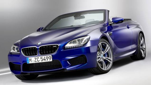 A versão conversível entrega o desempenho do cupê com o prazer de andar sem capota | <a href="https://gutenberg.quatrorodas.abril.com.br/saloes/genebra/2012/bmw-m6-678571.shtml" rel="migration">Leia mais</a> A versão conversível entrega o desempenho do cupê com o prazer de andar sem capota | <a href="https://gutenberg.quatrorodas.abril.com.br/saloes/genebra/2012/bmw-m6-678571.shtml" rel="migration">Leia mais</a>