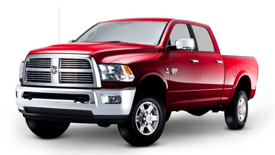 Com um motor turbodiesel fornecido pela Cummins, Ram 2500 despeja 310 cv no asfalto | <a href="https://gutenberg.quatrorodas.abril.com.br/salao-do-automovel/2012/carros/2500-laramie-704034.shtml" rel="migration">Leia mais</a>