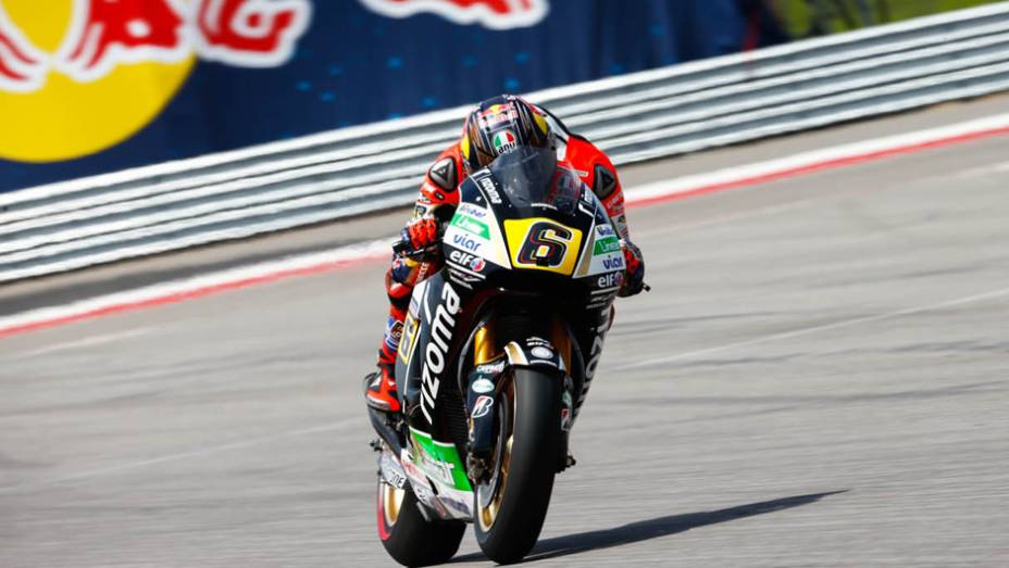 O alemão Stefan Bradl cravou o terceiro tempo | <a href="https://gutenberg.quatrorodas.abril.com.br/moto/noticias/marquez-domina-treino-pole-austin-779649.shtml" rel="migration">Leia mais</a>