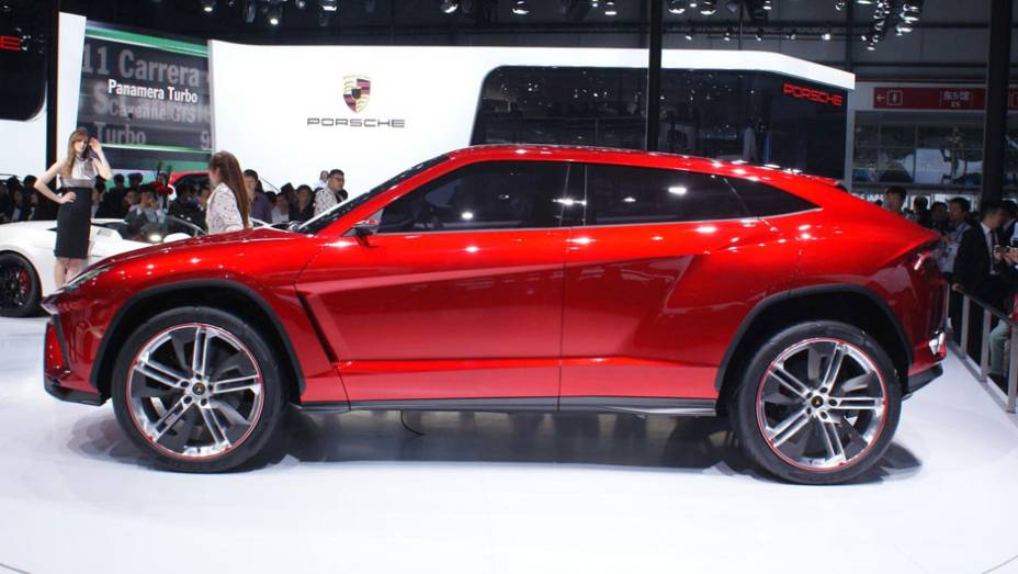 Lamborghini Urus Concept | <a href="https://gutenberg.quatrorodas.abril.com.br/galerias/saloes/pequim/2012/lamborghini-urus-concept-682718.shtml" rel="migration">Veja mais fotos</a>