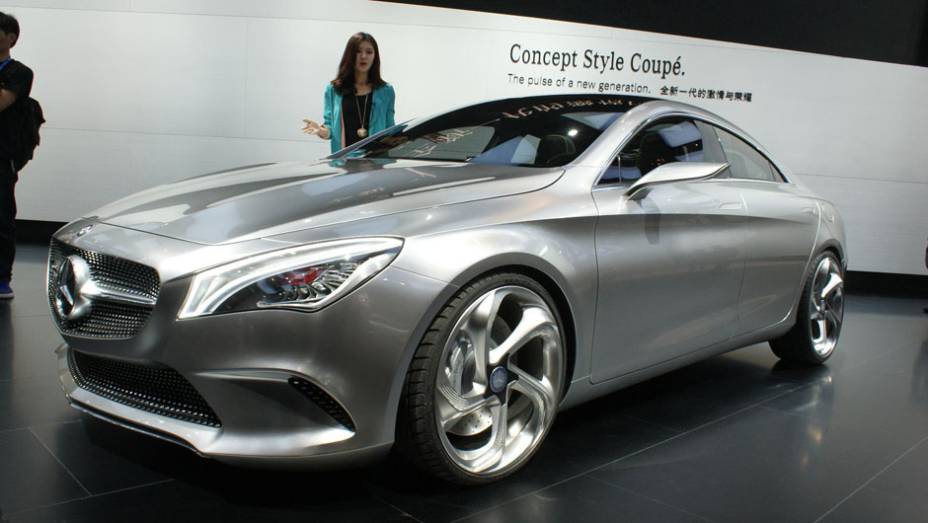 Mercedes-Benz Concept Style Coupé | <a href="https://gutenberg.quatrorodas.abril.com.br/galerias/saloes/pequim/2012/csc-682392.shtml" rel="migration">Veja mais fotos</a>