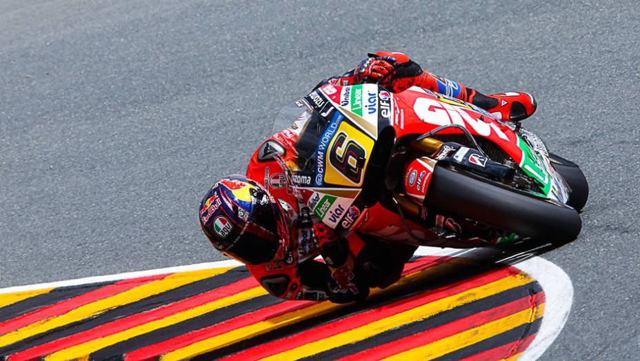Stefan Bradl | <a href="https://gutenberg.quatrorodas.abril.com.br/moto/noticias/motogp-sete-vezes-marquez-790790.shtml" rel="migration">Leia mais</a> Stefan Bradl | <a href="https://gutenberg.quatrorodas.abril.com.br/moto/noticias/motogp-sete-vezes-marquez-790790.shtml" rel="migration">Leia mais</a>