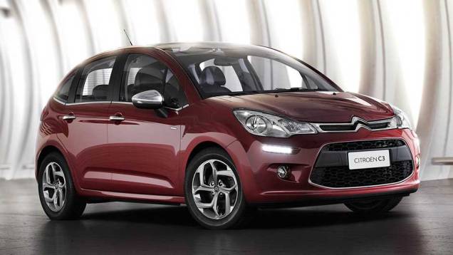 Design renovado, mais recheado e maior: a segunda geração do C3 chega ao mercado brasileiro para conquistar tanto homens quanto mulheres | <a href="https://gutenberg.quatrorodas.abril.com.br/carros/lancamentos/citroen-c3-696228.shtml" rel="migration">Leia mais</a> Design renovado, mais recheado e maior: a segunda geração do C3 chega ao mercado brasileiro para conquistar tanto homens quanto mulheres | <a href="https://gutenberg.quatrorodas.abril.com.br/carros/lancamentos/citroen-c3-696228.shtml" rel="migration">Leia mais</a>