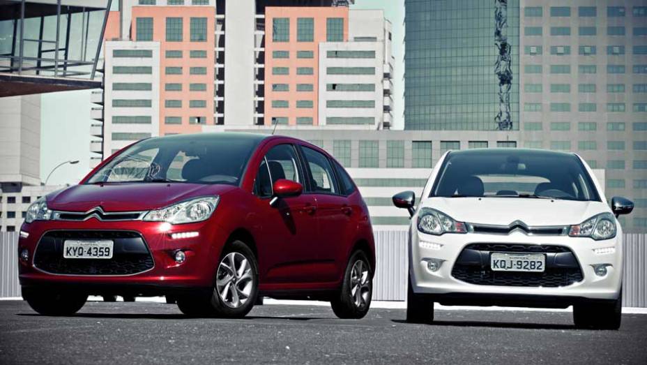 Ser&atilde;o tr&ecirc;s vers&otilde;es de acabamento (Origine, Tendance e Exclusive) e duas op&ccedil;&otilde;es de motoriza&ccedil;&atilde;o (1.5 e 1.6 16V) | <a href="https://gutenberg.quatrorodas.abril.com.br/carros/lancamentos/citroen-c3-696228.shtml" rel="migration">Leia mais</a>