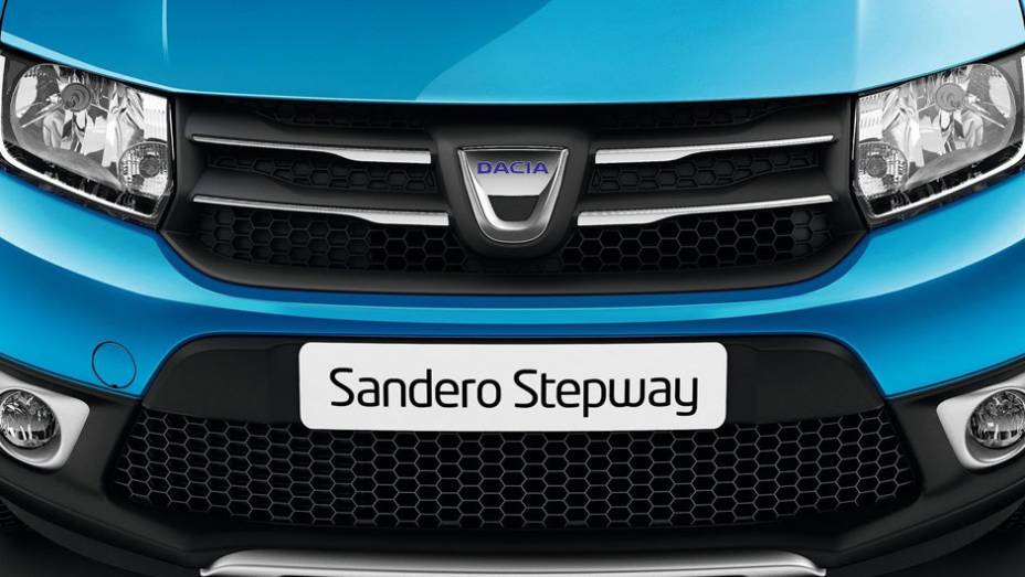 Close na nova grade | <a href="https://gutenberg.quatrorodas.abril.com.br/saloes/paris/2012/sandero-stepway-703501.shtml" rel="migration">Leia mais</a>