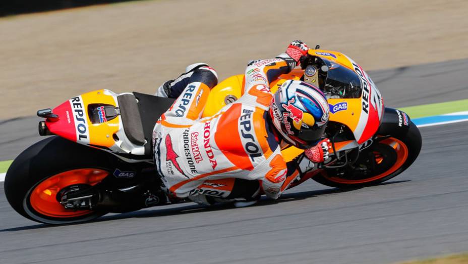 Pedrosa terminou em quarto. | <a href="https://gutenberg.quatrorodas.abril.com.br/moto/noticias/ultrapassagem-final-bicampeonato-marc-marquez-805642.shtml" rel="migration">Leia mais</a>