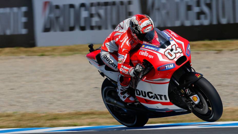 Dovizioso largou na pole, mas terminou em quinto. | <a href="https://gutenberg.quatrorodas.abril.com.br/moto/noticias/ultrapassagem-final-bicampeonato-marc-marquez-805642.shtml" rel="migration">Leia mais</a>