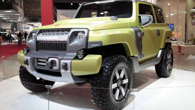 Conhecida pelo jipe T4, a Troller surpreendeu ao mostrar um novo carro-conceito no Salão do Automóvel de São Paulo | <a href="https://gutenberg.quatrorodas.abril.com.br/salao-do-automovel/2012/carros/tr-x-711448.shtml" rel="migration">Leia mais</a> Conhecida pelo jipe T4, a Troller surpreendeu ao mostrar um novo carro-conceito no Salão do Automóvel de São Paulo | <a href="https://gutenberg.quatrorodas.abril.com.br/salao-do-automovel/2012/carros/tr-x-711448.shtml" rel="migration">Leia mais</a>