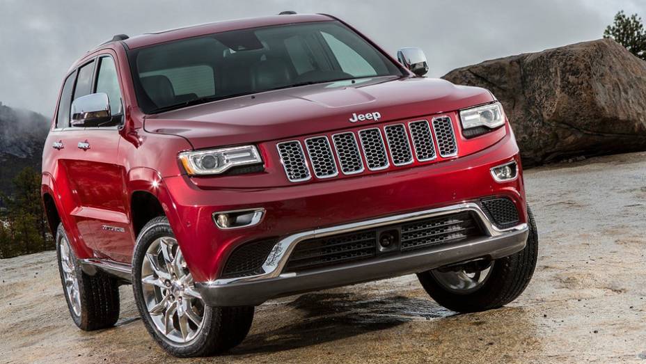 A Jeep apresentou, no Salão de Detroit, a versão 2014 do utilitário Grand Cherokee | <a href="https://gutenberg.quatrorodas.abril.com.br/saloes/detroit/2013/grand-cherokee-2014-730889.shtml" rel="migration">Leia mais</a>