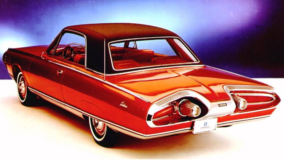 Turbine concept é a base para a novidade | <a href="https://gutenberg.quatrorodas.abril.com.br/saloes/detroit/2013/chrysler-300s-turbine-edition-730943.shtml" rel="migration">Leia mais</a>