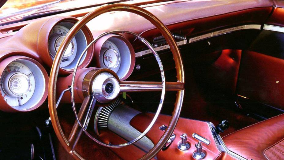 Chrysler informa que modelo não entrará em produção | <a href="https://gutenberg.quatrorodas.abril.com.br/saloes/detroit/2013/chrysler-300s-turbine-edition-730943.shtml" rel="migration">Leia mais</a>