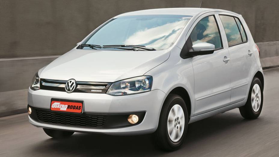 Volkswagen Fox. Vendas em janeiro de 2012: 9.544 / Vendas em janeiro de 2013:12.436 / Crescimento: 30,3% | <a href="https://gutenberg.quatrorodas.abril.com.br/noticias/mercado/vendas-caem-13-64-janeiro-732838.shtml" rel="migration">Leia mais</a>