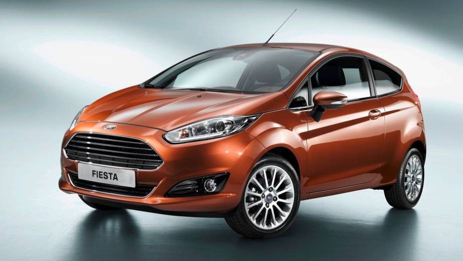 5º - Ford Fiesta - 666.397 <a href="https://gutenberg.quatrorodas.abril.com.br/noticias/mercado/minivan-chinesa-modelo-mais-vendido-2012-734156.shtml" rel="migration">Leia mais</a>