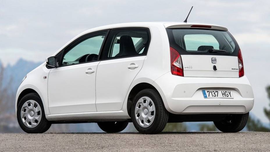 O preço inicial do Mii Ecofuel está fixado em € 12.050 (na Alemanha) | <a href="https://gutenberg.quatrorodas.abril.com.br/saloes/genebra/2013/seat-mii-ecofuel-735056.shtml" rel="migration">Leia mais</a>