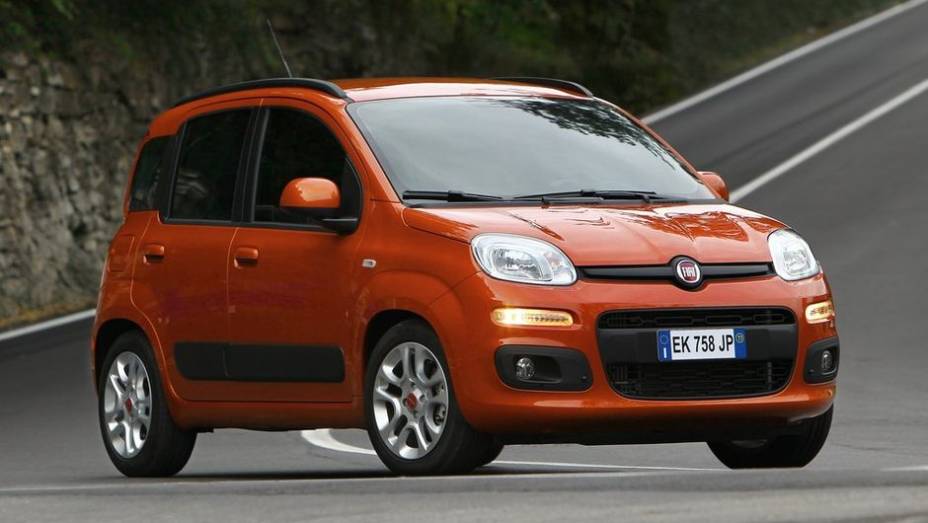 1ª - FIAT - 119.8 g/km | <a href="https://gutenberg.quatrorodas.abril.com.br/noticias/sustentabilidade/europa-registra-diminuicao-emissao-automotiva-c02-735502.shtml" rel="migration">Leia mais</a>