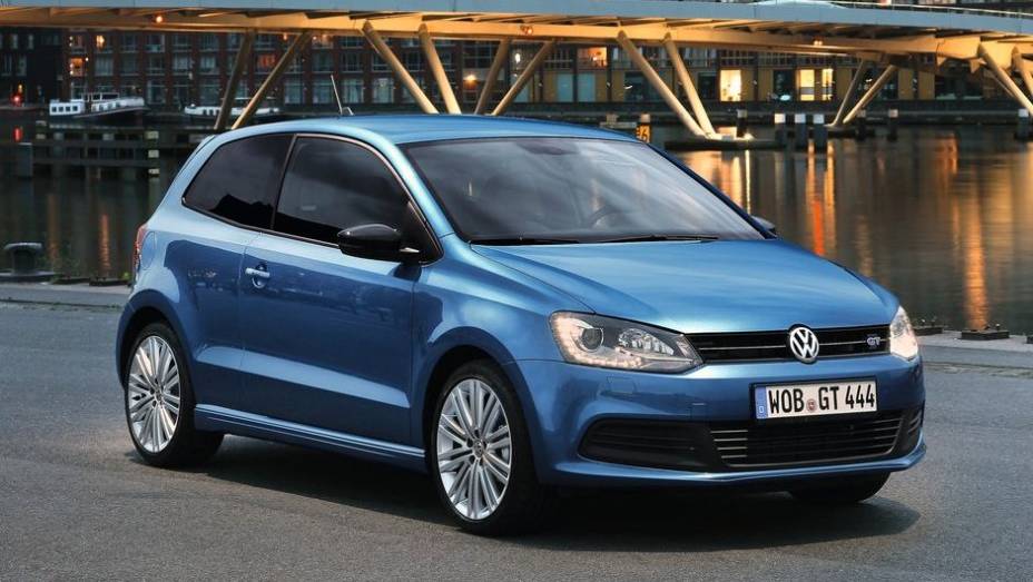 13ª - VOLKSWAGEN - 133.5 g/km | <a href="https://gutenberg.quatrorodas.abril.com.br/noticias/sustentabilidade/europa-registra-diminuicao-emissao-automotiva-c02-735502.shtml" rel="migration">Leia mais</a>