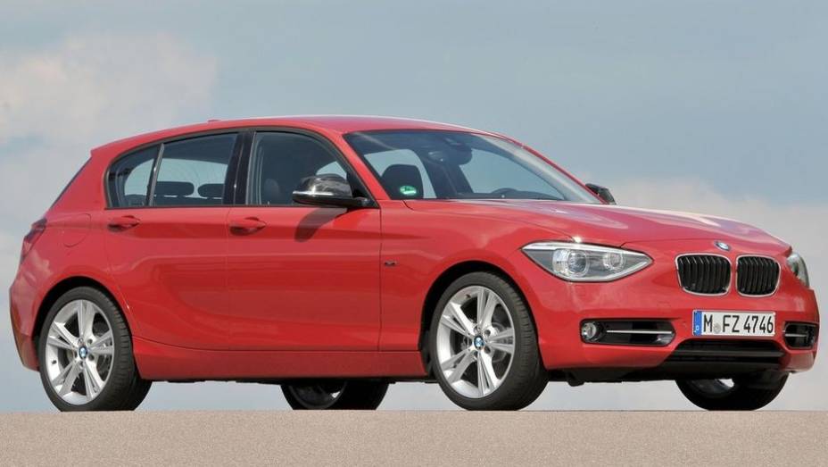 17ª - BMW - 140.9 g/km | <a href="https://gutenberg.quatrorodas.abril.com.br/noticias/sustentabilidade/europa-registra-diminuicao-emissao-automotiva-c02-735502.shtml" rel="migration">Leia mais</a>