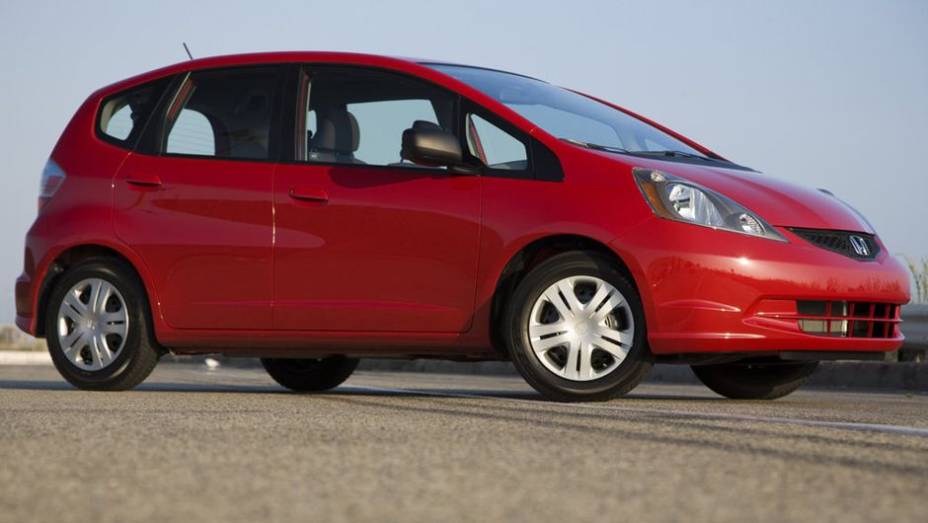 7º) Honda Fit - 36 PP100 a mais (total: 154 PP100) (anterior: 118 PP100)