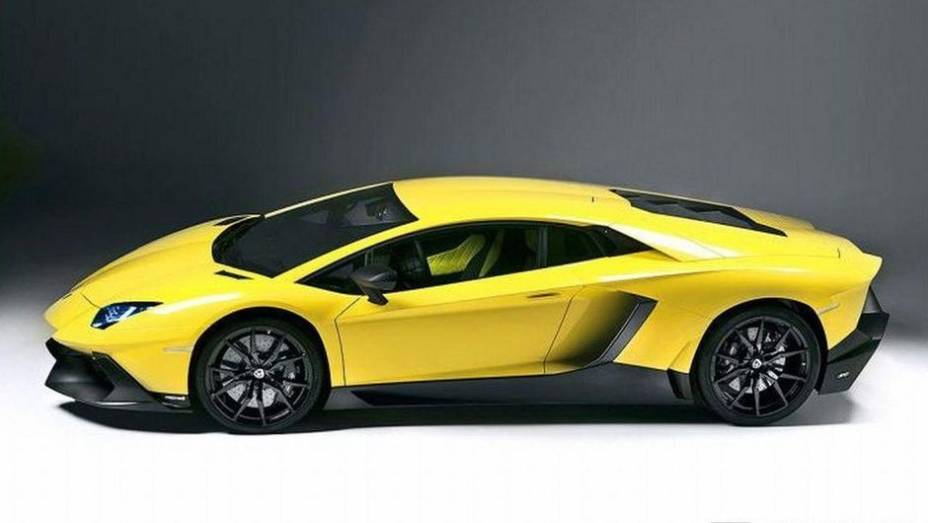 A Lamborghini não poderia deixar seu aniversário de 50 anos passar em branco | <a href="https://gutenberg.quatrorodas.abril.com.br/saloes/xangai/2013/lamborghini-aventador-lp720-4-50-anniversario-738879.shtml" rel="migration">Leia mais</a>