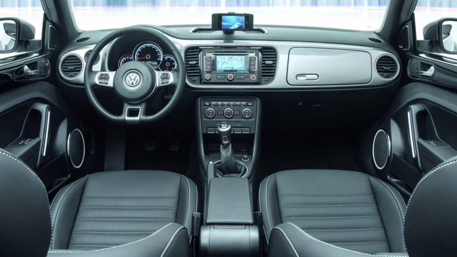 O iBeetle chegar&aacute; a diversos mercados mundiais no in&iacute;cio de 2014 | <a href="https://gutenberg.quatrorodas.abril.com.br/saloes/xangai/2013/volkswagen-ibeetle-739065.shtml" rel="migration">Leia mais</a>