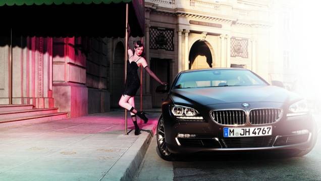 Burlesque Style Photos / Série 6 Gran Coupé | <a href="https://gutenberg.quatrorodas.abril.com.br/blogs/planeta-carro/2013/04/22/isso-e-pura-arte/" rel="migration">Leia mais</a> Burlesque Style Photos / Série 6 Gran Coupé | <a href="https://gutenberg.quatrorodas.abril.com.br/blogs/planeta-carro/2013/04/22/isso-e-pura-arte/" rel="migration">Leia mais</a>