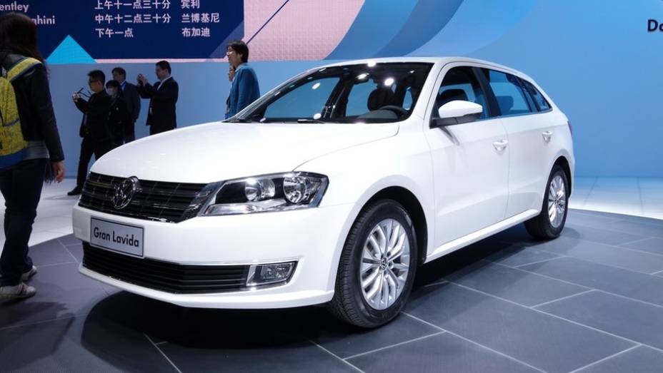 Volkswagen Gran Lavida | <a href="https://gutenberg.quatrorodas.abril.com.br/saloes/xangai/2013/volkswagen-gran-lavida-739277.shtml" rel="migration">Leia mais</a>
