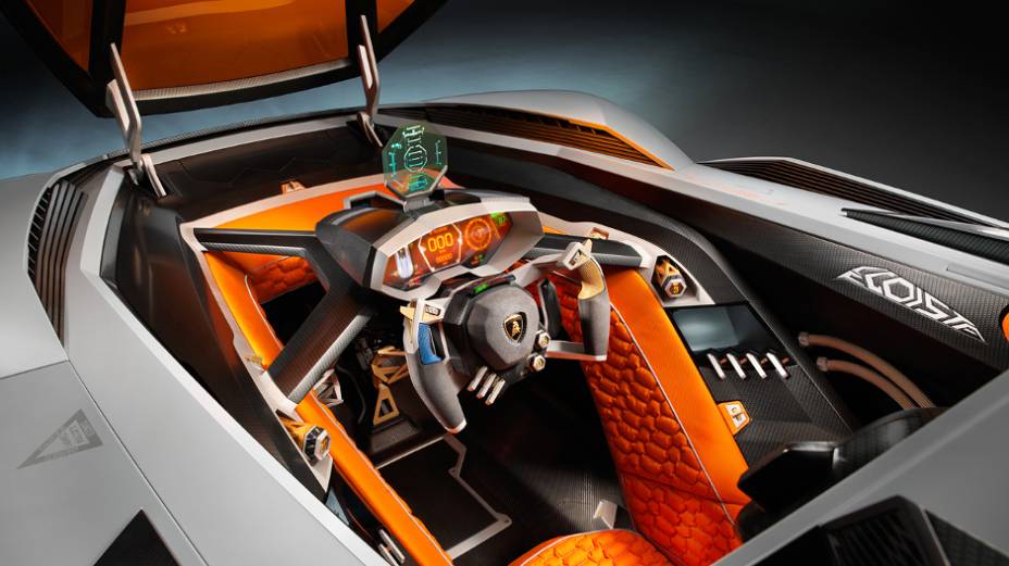 Sob o capô, o Egoista concept vem equipado com motor 5.2 V10 | <a href="https://gutenberg.quatrorodas.abril.com.br/noticias/fabricantes/lamborghini-cria-egoista-concept-741099.shtml" rel="migration">Leia mais</a>