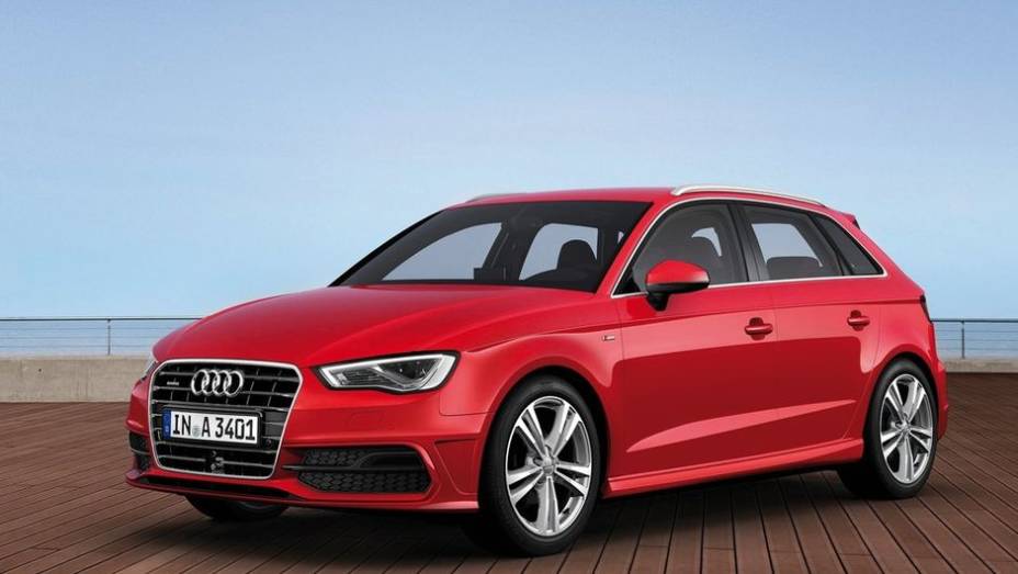 A Audi anunciou nesta quarta-feira (29) que apresentará o A3 Sportback no Brasil durante a segunda quinzena de junho | <a href="%20https://gutenberg.quatrorodas.abril.com.br/noticias/fabricantes/audi-confirma-a3-sportback-brasil-junho-742734.shtml" rel="migration">Leia mais</a>