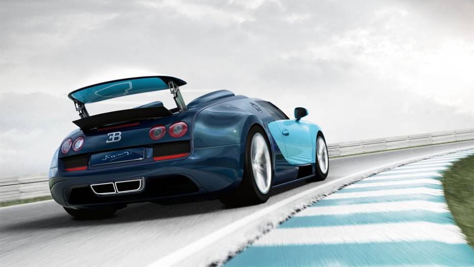 Bugatti revela edição especial do Veyron Grand Sport Vitesse em Pebble Beach | <a href="https://gutenberg.quatrorodas.abril.com.br/noticias/fabricantes/bugatti-revela-edicao-especial-veyron-grand-sport-vitesse-pebble-beach-750324.shtml" rel="migration">Leia mais!</a>