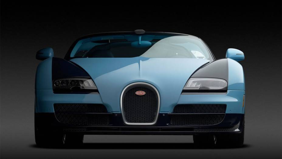 Nenhum preço foi divulgado para a edição especial | <a href="https://gutenberg.quatrorodas.abril.com.br/noticias/fabricantes/bugatti-revela-edicao-especial-veyron-grand-sport-vitesse-pebble-beach-750324.shtml" rel="migration">Leia mais!</a>