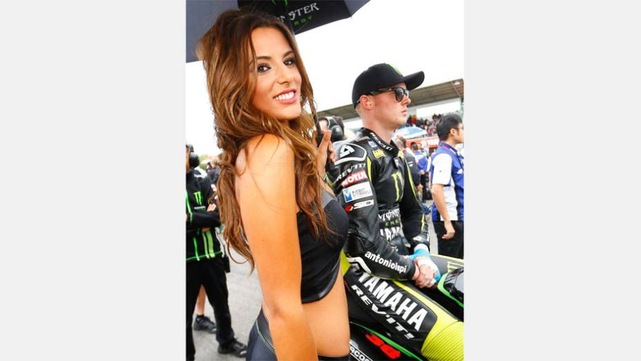 Veja as belas garotas da MotoGP da República Tcheca e saiba como foi a corrida! | <a href="https://gutenberg.quatrorodas.abril.com.br/moto/galerias/competicoes/motogp-republica-tcheca-domingo-751230.shtmll" rel="migration">Leia mais</a>