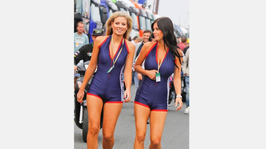 Veja as belas garotas da MotoGP da República Tcheca e saiba como foi a corrida! | <a href="https://gutenberg.quatrorodas.abril.com.br/moto/galerias/competicoes/motogp-republica-tcheca-domingo-751230.shtmll" rel="migration">Leia mais</a>