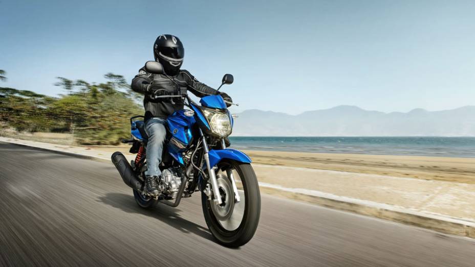 Motocicleta é exclusividade do mercado brasileiro | <a href="https://gutenberg.quatrorodas.abril.com.br/moto/noticias/yamaha-lanca-ys150-fazer-r-7-390-00-752066.shtml" rel="migration">Leia mais</a>