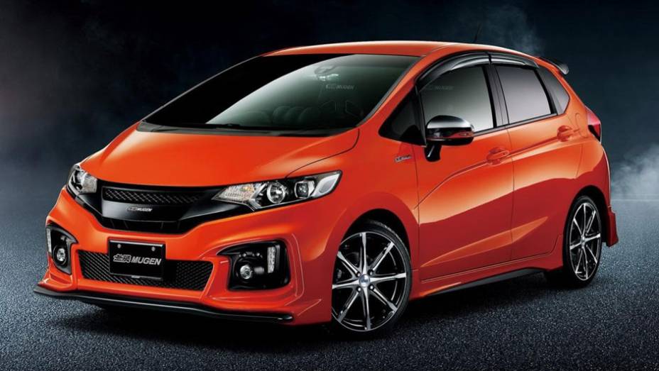 Mugen oficializa pacote de customização para o Honda Fit 2014 | <a href="https://gutenberg.quatrorodas.abril.com.br/noticias/fabricantes/mugen-oficializa-pacote-customizacao-honda-fit-2014-752853.shtml" rel="migration">Leia mais</a>