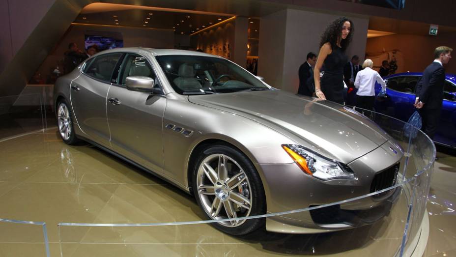 Maserati Quattroporte Ermenegildo Zegna concept | <a href="https://gutenberg.quatrorodas.abril.com.br/saloes/frankfurt/2013/maserati-quattroporte-ermenegildo-zegna-concept-752311.shtml" rel="migration">Leia mais</a>