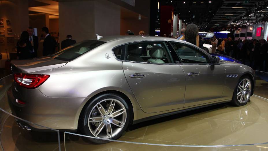 Maserati Quattroporte Ermenegildo Zegna concept | <a href="https://gutenberg.quatrorodas.abril.com.br/saloes/frankfurt/2013/maserati-quattroporte-ermenegildo-zegna-concept-752311.shtml" rel="migration">Leia mais</a>