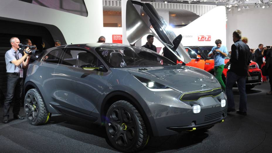 Kia Niro concept | <a href="https://gutenberg.quatrorodas.abril.com.br/saloes/frankfurt/2013/kia-niro-concept-753436.shtml" rel="migration">Leia mais</a>