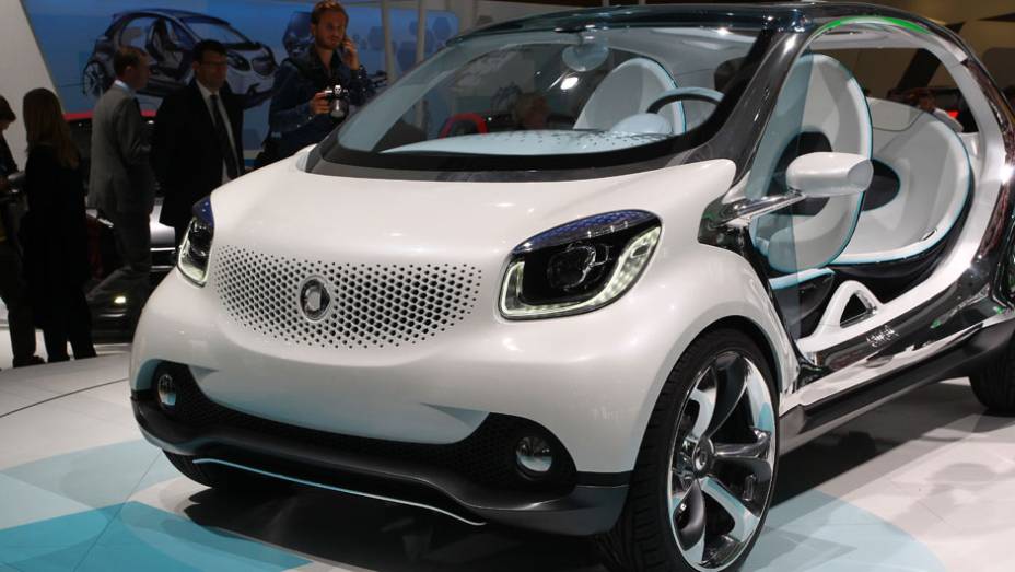 smart ForJoy concept | <a href="https://gutenberg.quatrorodas.abril.com.br/saloes/frankfurt/2013/smart-forjoy-concept-752336.shtml" rel="migration">Leia mais</a>