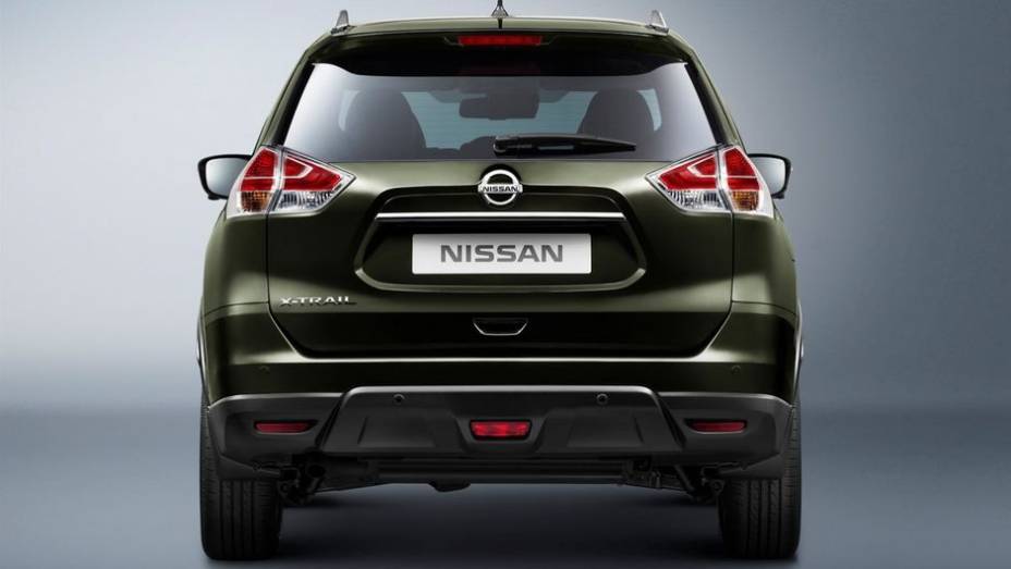 Quanto à motorização, não foram especificados os blocos que equiparão o novo X-Trail, mas a Nissan confirma a aposta no downsizing | <a href="https://gutenberg.quatrorodas.abril.com.br/saloes/frankfurt/2013/nissan-x-trail-753322.shtml" rel="migration">Leia mais</a>