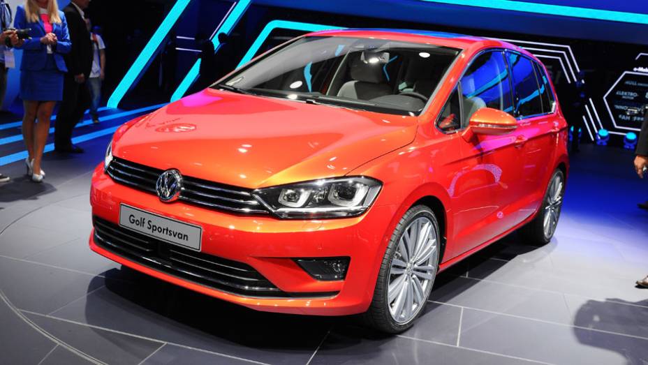 VW Golf Sportsvan Concept | <a href="https://gutenberg.quatrorodas.abril.com.br/saloes/frankfurt/2013/volkswagen-golf-sportsvan-concept-752994.shtml" rel="migration">Leia mais</a>