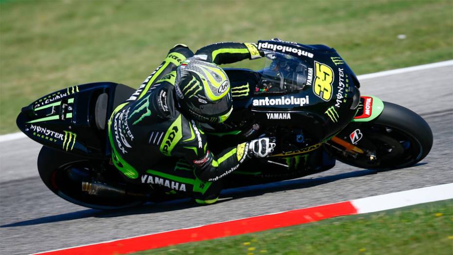 Cal Crutchlow foi apenas o décimo | <a href="https://gutenberg.quatrorodas.abril.com.br/moto/noticias/motogp-marquez-lidera-sexta-feira-misano-754019.shtml" rel="migration">Leia mais</a>