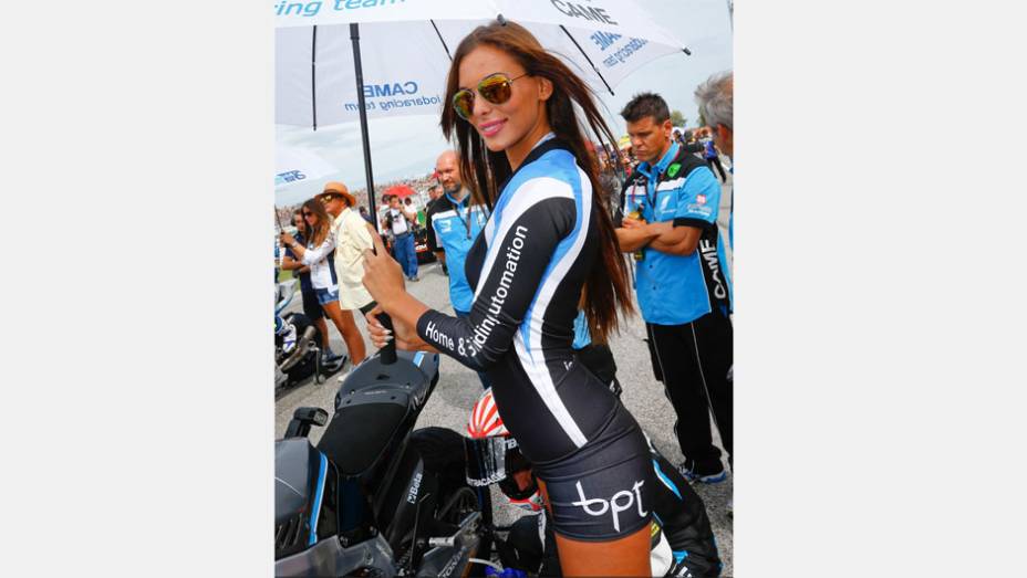 Veja as belas garotas da MotoGP, etapa de San Marino| <a href="https://gutenberg.quatrorodas.abril.com.br/moto/noticias/motogp-lorenzo-triunfa-misano-754124.shtml" rel="migration">Leia mais</a>