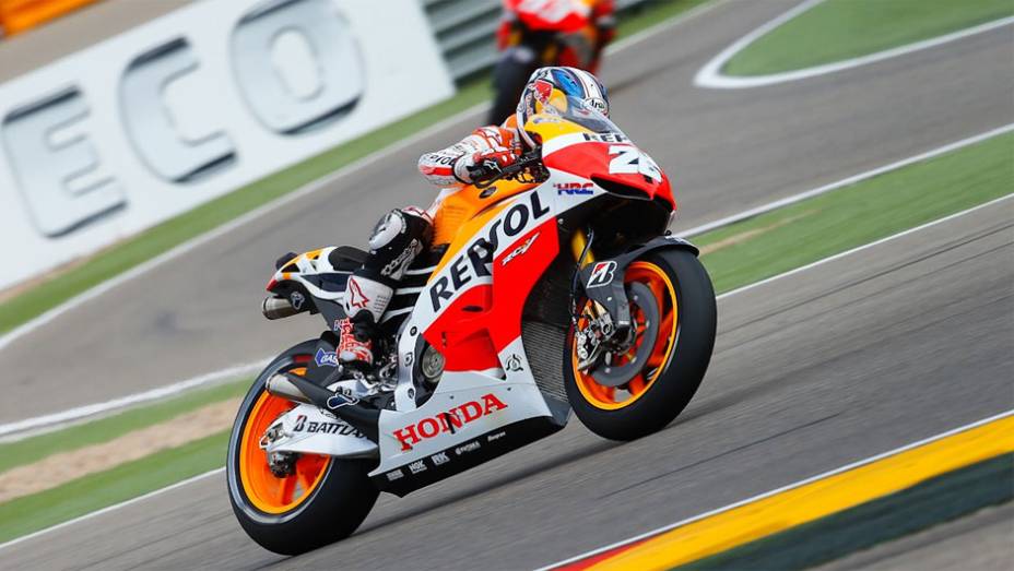 Dani Pedrosa foi o terceiro | <a href="https://gutenberg.quatrorodas.abril.com.br/moto/noticias/motogp-marquez-garante-pole-aragon-755537.shtml" rel="migration">Leia mais</a>